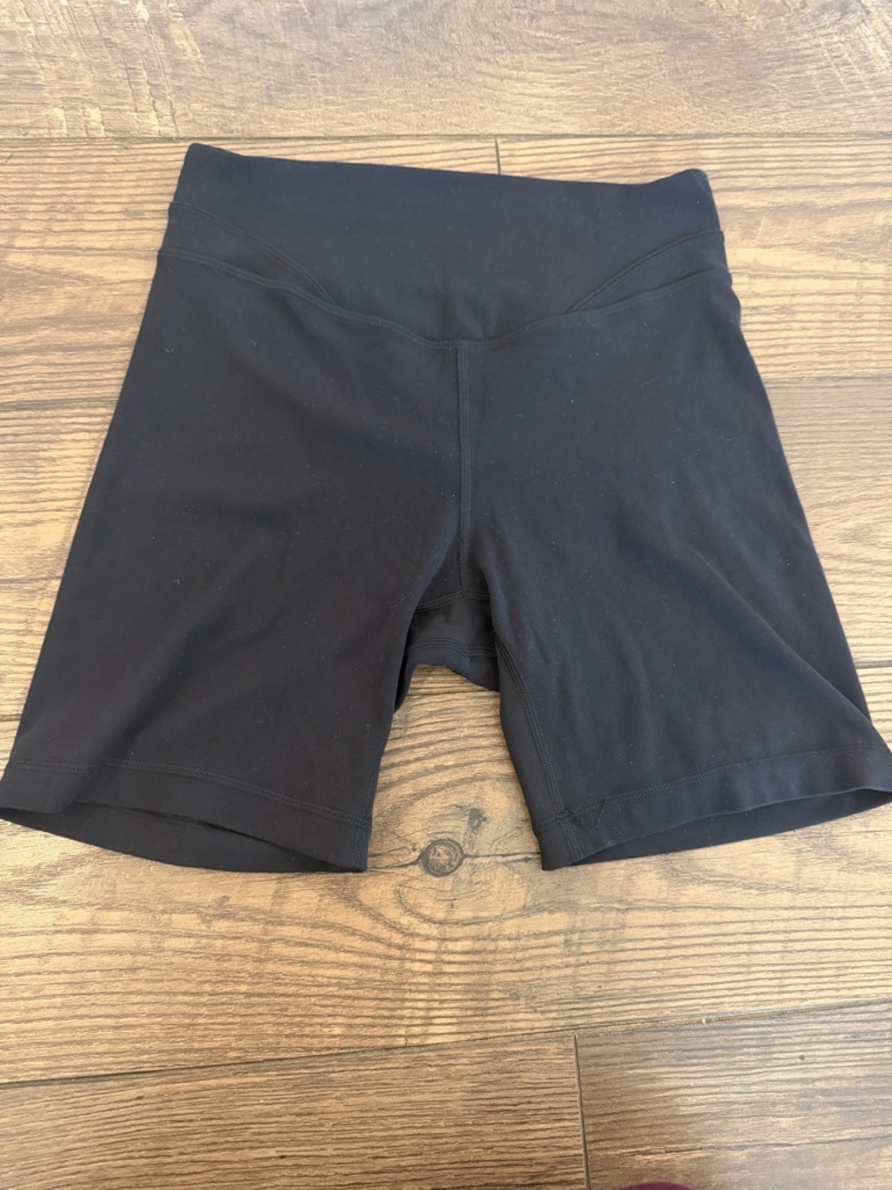 lululemon athletica Black High-Rise Bike Shorts Size 4